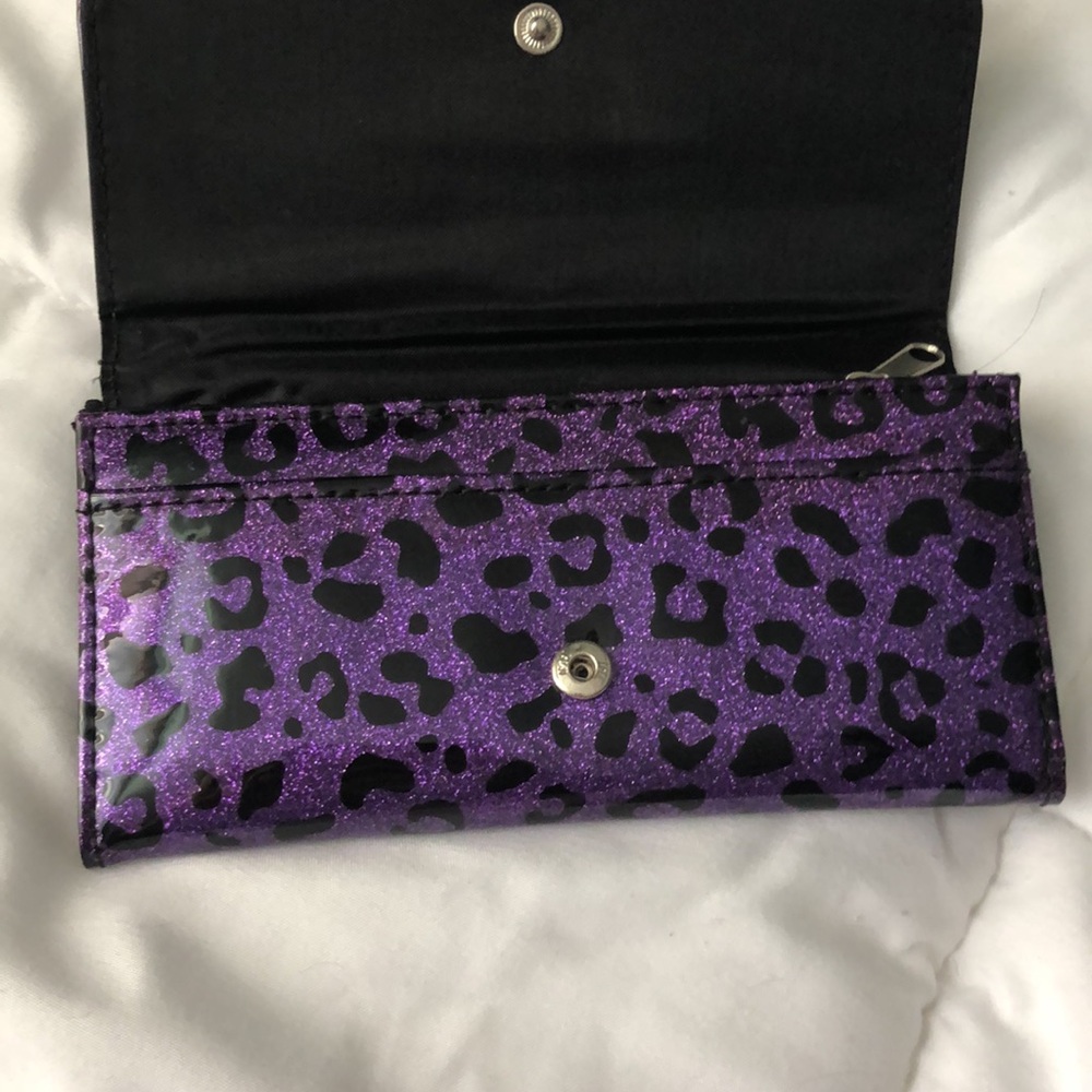 wallet - Picture 5 of 5